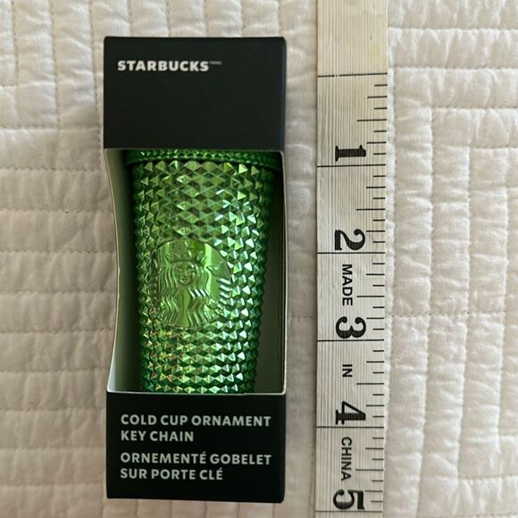 Starbucks 2023 Winter Holiday Studded Mini Tumbler Keychain Ornament Green - Picture 4 of 4